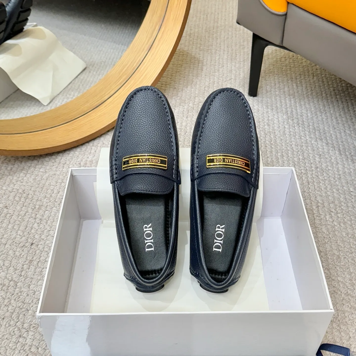 Men's clothing and shoes 💰420! (Yangli) Quality DIOR [Dior’s latest arrival] real auction hot-selling Doudou shoes 🔍DIOR) new Doudou shoes 👍Belgian designer Martin Margiela serves as Gucci shoe designer y full of charm, luxury style gentleman upper: imported cowhide, lining with spring sweat-absorbent first-layer sheepskin. Outsole Brand outsole, the last stitching on the bottom will never come off; equipped with classic Gucci exquisite hardware C D buckle💋The whole pair of shoes is fashionable and casual without losing high-end style; standard 38-46